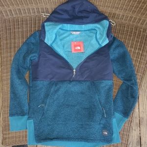 New North Face hooded jacket